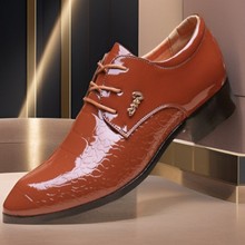 2024秋季新款男士商务休闲皮鞋透气舒适正装办公室男鞋新郎结婚鞋