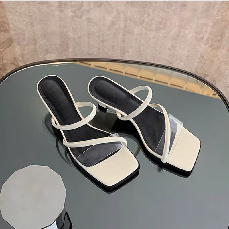 Grava Madre Seúl hermana ~ temperamento cuadrado transparente con dedos desnudos tacones de zapatillas frías de verano