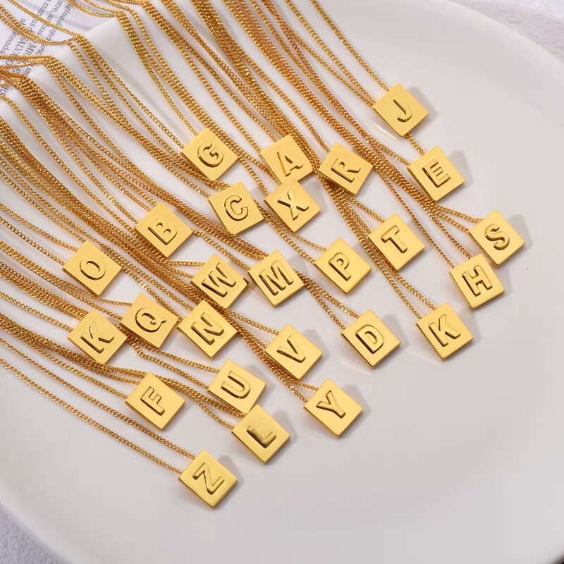 New 26 English Alphabet Necklace Golden Square Alphabet Necklace Light Luxury Niche High-end Small Gold Clavicle Chain