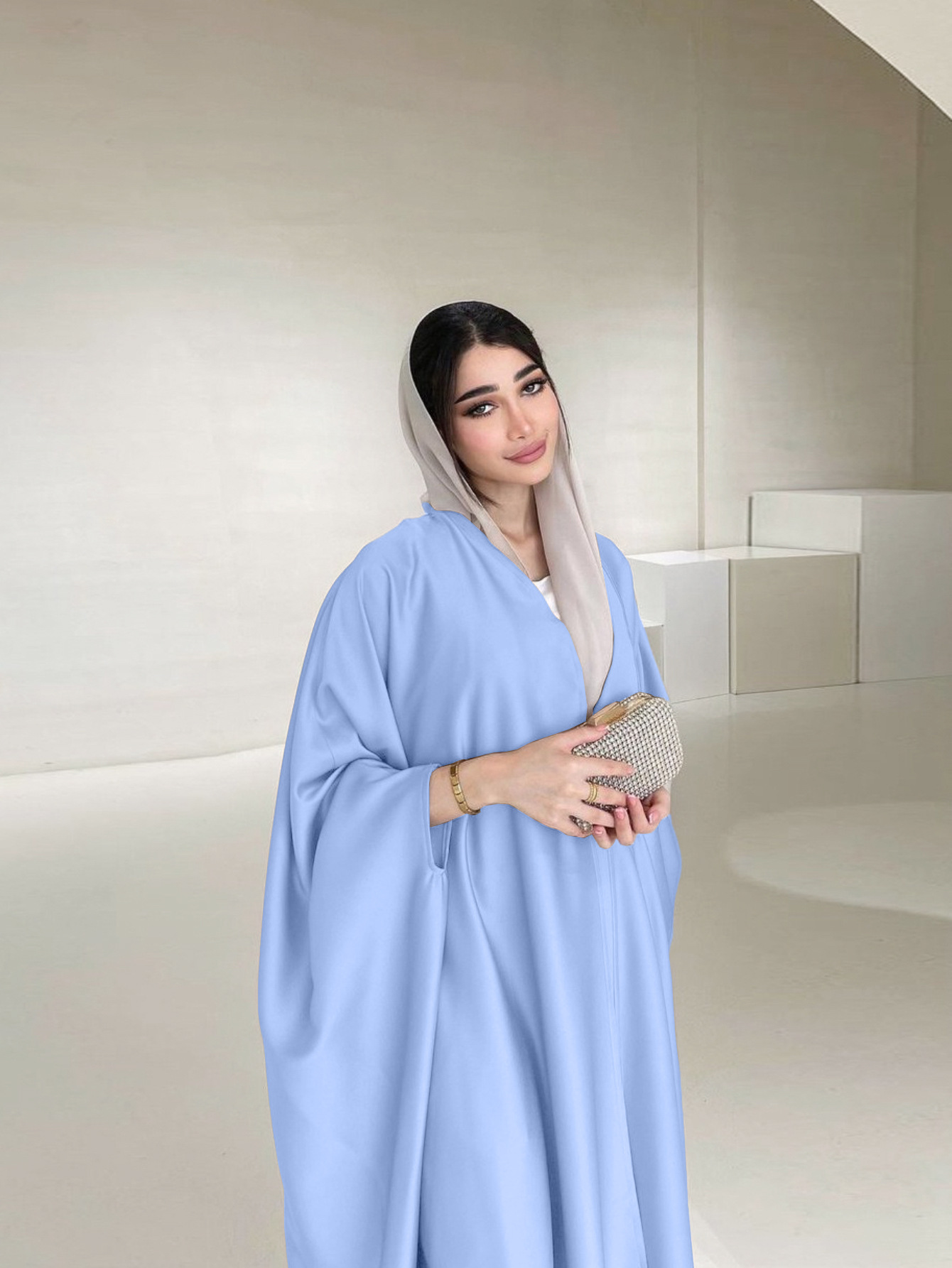 2026 Spring/Summer New Middle Eastern Style Robe Coat, Fashionable Elegant, Soft And Lightly Draped Batwing Sleeve_ecoleips.com