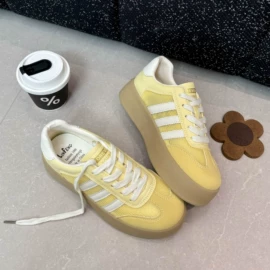 女式板鞋;厚底拖鞋;平底拖鞋