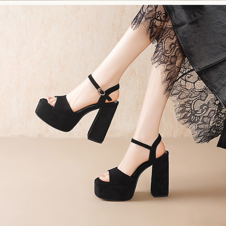 Sandal cao gót nữ hở mũi quai ngang khóa, đế dày gót thô 12 cm — Da bò trắng gạo chi tiết 1