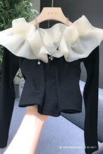 法式别致一字肩网纱拼接恤女春装2022新款修身显内搭长袖上衣