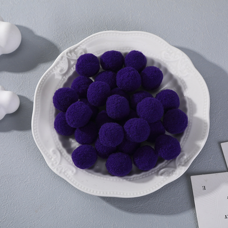 No. 32 Deep purple
