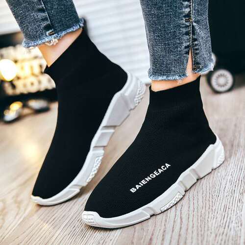 Couple's elastic socks shoes, knitted elastic socks boots with flyknit breathable casual mid-height single shoes, unisex pair.