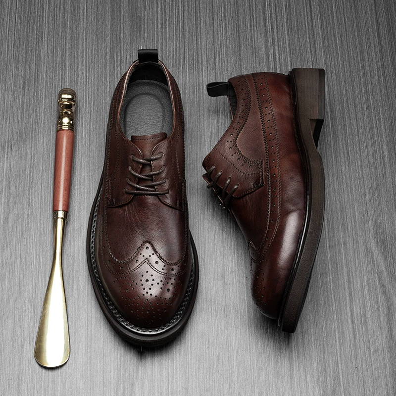 Прямые поставки от производителя: мужские дерби-туфли в британском стиле с резным декором, модные кожаные туфли для делового повседневного стиля, универсальные дышащие классические туфли.