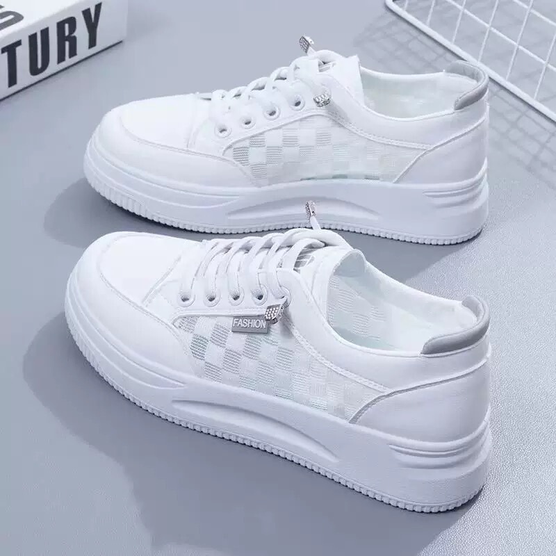 Summer Cut Out Breathable Mesh Shoes for Women 2025 New Pregnant Women Non-Slip Thick Sole Soft Sole White Shoes Sports Casual Shoes