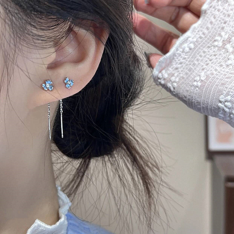 S925 Aguja de plata Flor de iris azul Pendientes de borla Mujer Lujo ligero Sensación de alto nivel Sensación exquisita y versátil Pendientes delgados image 5