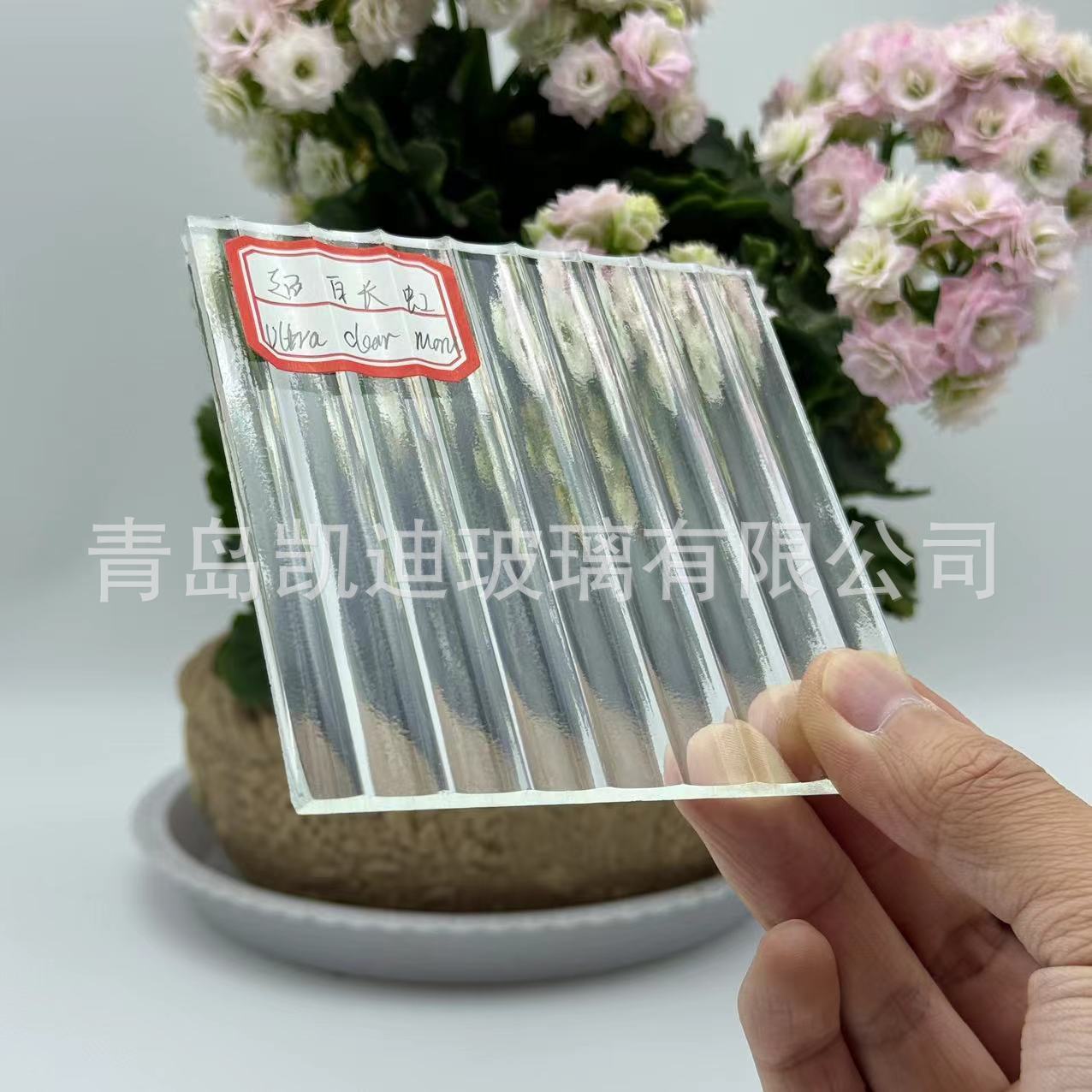 供应压花玻璃长虹玻璃3mm  4mm 5mm 6mm超白压花钢化玻璃