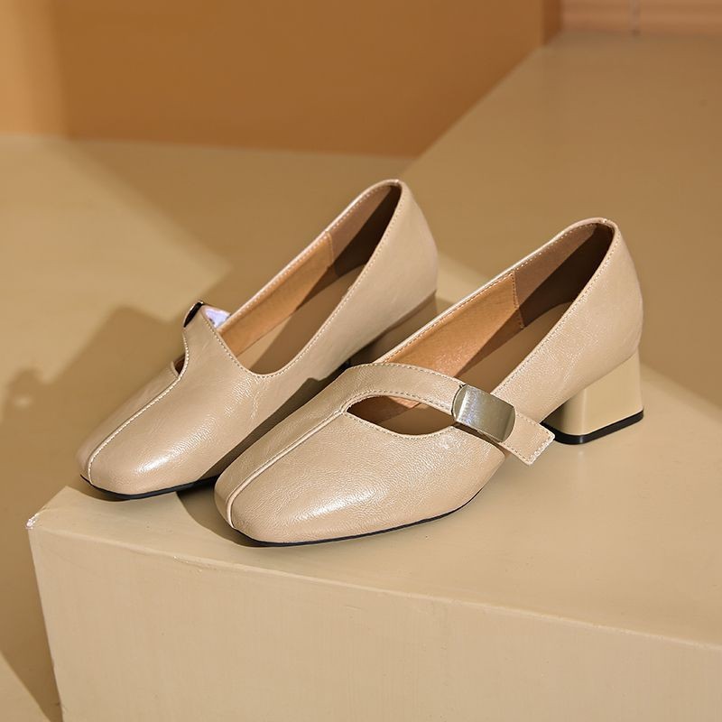 Zapatos de cuero suave estilo francés, zapatos de cuero suave, zapatos de talón único, zapatos de caño grueso, 2026 nuevos zapatos versátiles