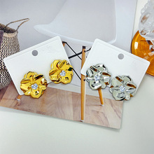 Hؕ 羳¿͹FӻܶhŮС߼滨