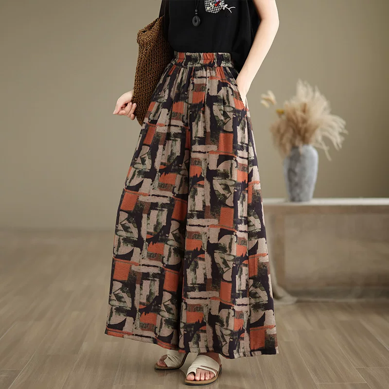 Retro trousers for leisure, autumn