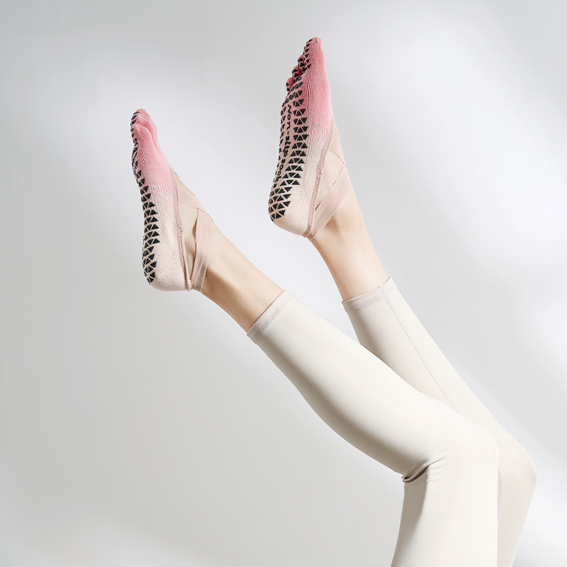 Calcetines de Pilates con cinco dedos y tiras, calcetines de yoga para mujer, calcetines deportivos profesionales antideslizantes, de algodón puro con dedos separados, exportación a Japón y Corea.