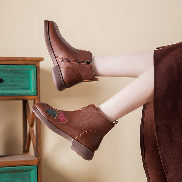 Winter non-slip “mom shoes”