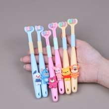 可爱鸭3d三面儿童牙刷软毛小头牙缝刷2-12岁护齿便携孩子学 生牙