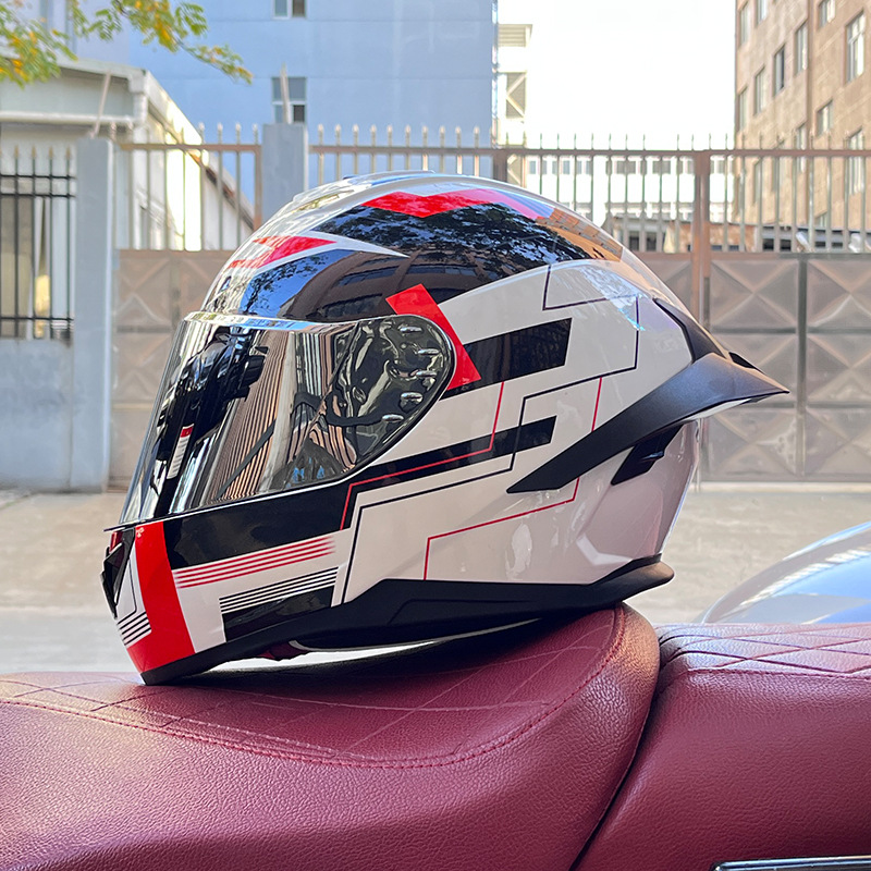 Casco de motocicleta Orz para hombres y mujeres, casco integral de verano con gran alerón trasero para todas las estaciones, certificado por DOT, transfronterizo.