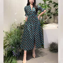 DVF2025春夏新款绿色泡泡袖茶歇裙几何印花连衣裙棉V领深圳南油高