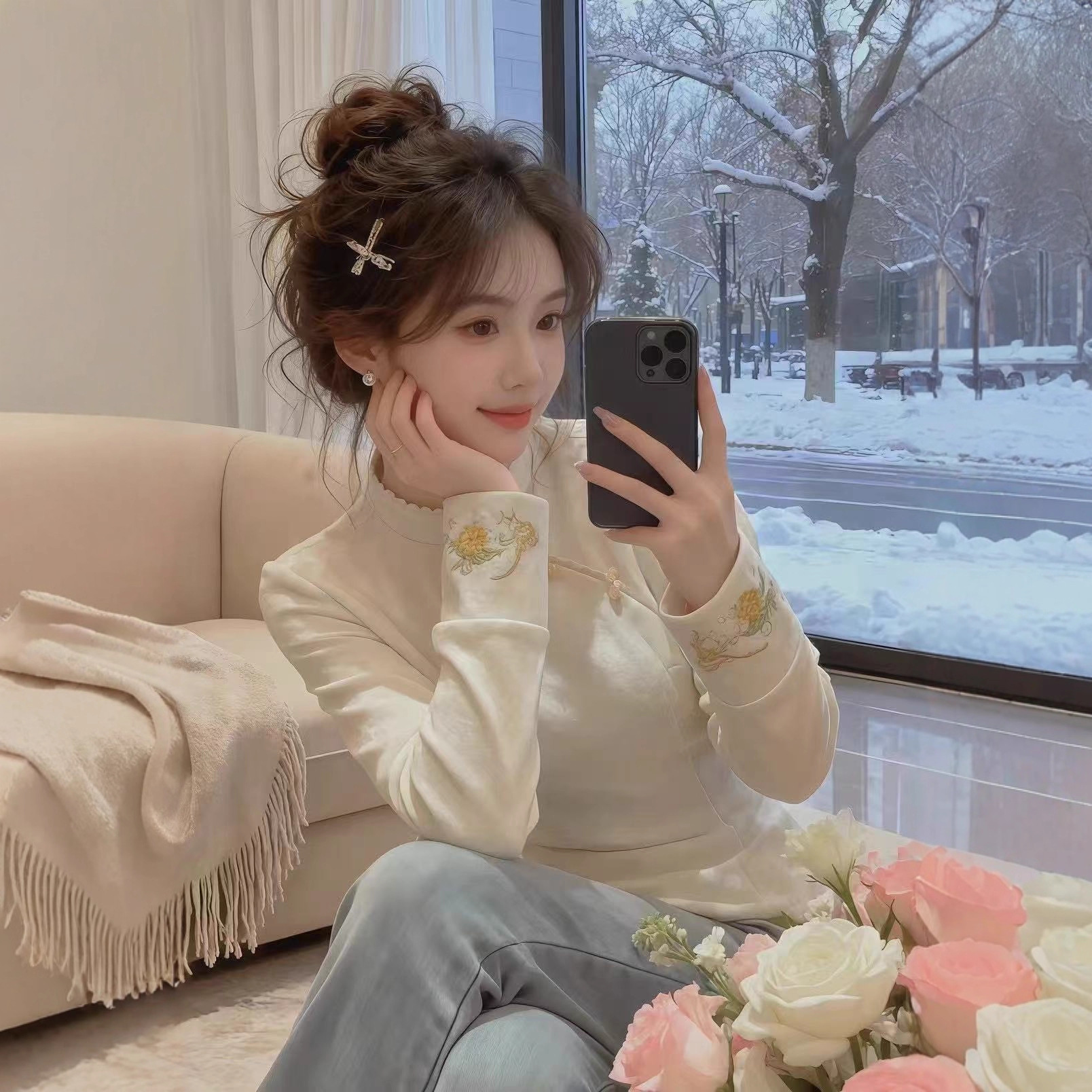 2025 New Chinese Style Jacquard Button New Fleece Slimming Heavy Embroidery Top Base Shirt