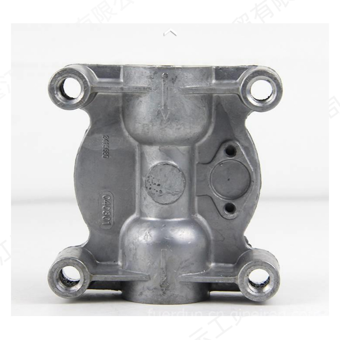 In-Stock Aluminum Rust-Proof Water Filter Housing 3415680 204163 Suitable for Cummins 6Ct8.3 Diesel Engine