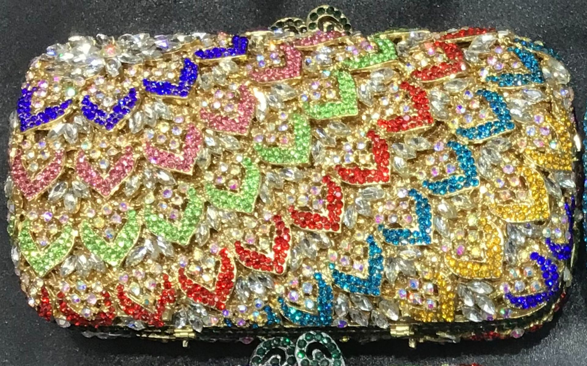 Màu vàng nhạt