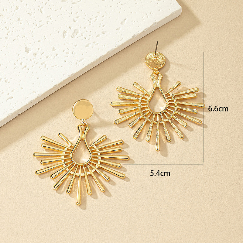 15g Weight Drop Earrings Classification 1 Pair Elegant Retro Water Droplets Plating Hollow Out Alloy Drop Earrings