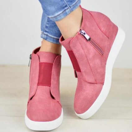 Amazon Foreign Trade Cross-Border Wish 2018 Autumn and Winter Short Boots 40-43 Large Size Women's Shoes with Inner Height Increase Amazon Foreign Trade Cross-Border Wish 2018 Autumn and Winter Short Boots 40-43 Large Size Women's Shoes with Inner Height Increase