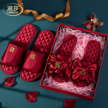 �����x��~�Y����Ьһ����H�tɫϲ�c��Ů��Y��޳���Ь������Ь