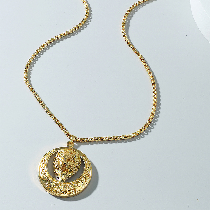 Fashion sun lion head pendant titanium steel necklace