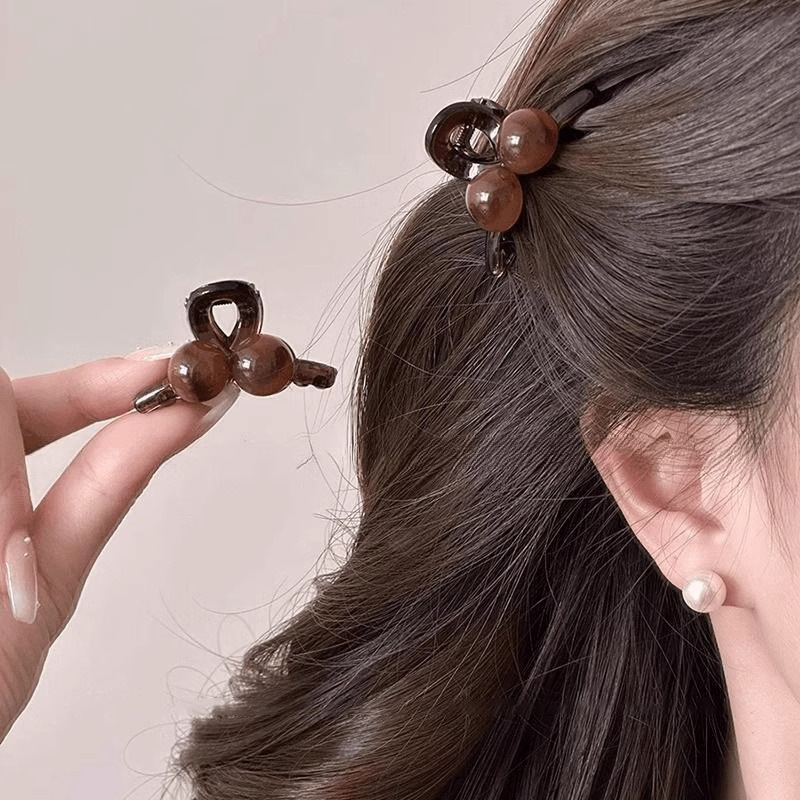 Acrílico ámbar pequeño clip de agarre princesa cabeza de cabello fruncado borde lateral clip temperamento tiburón clip de cabello tocado