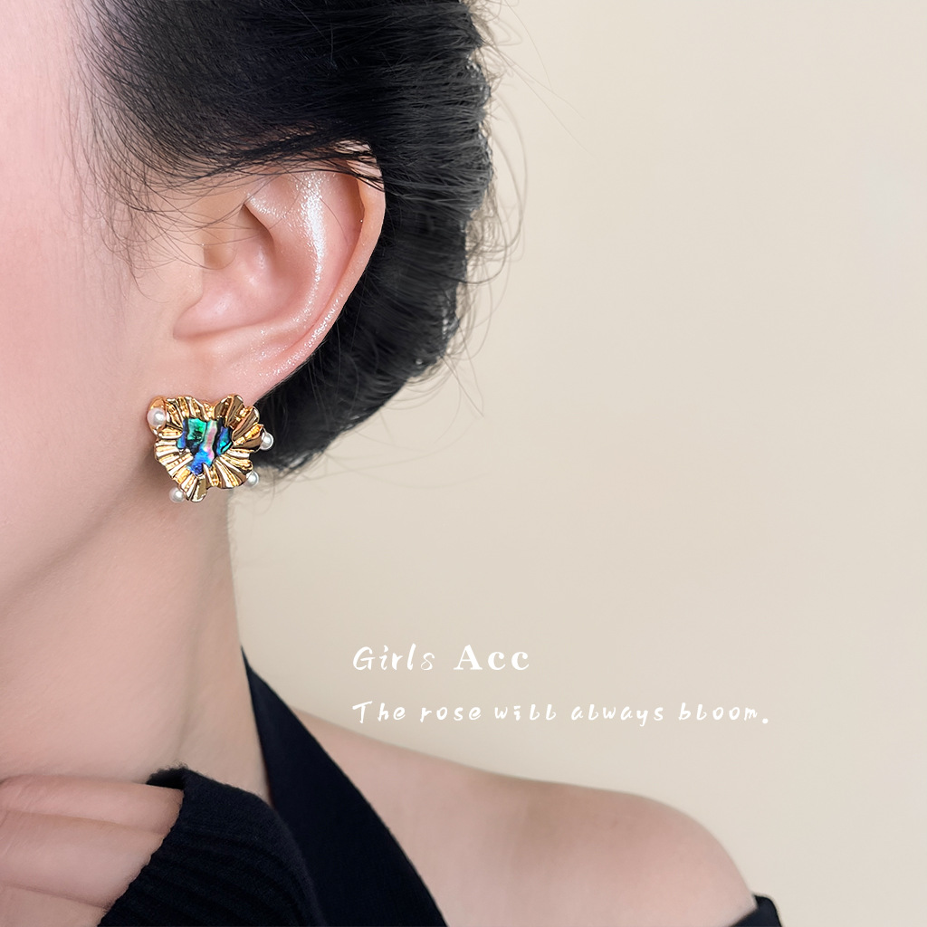 耳语模特_0004_白色水印 拷贝 4