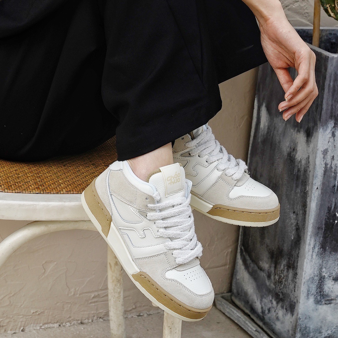 Giày sneaker nam cổ cao phong cách đơn giản dễ phối — Giày thể thao FF cổ cao màu be chi tiết 31