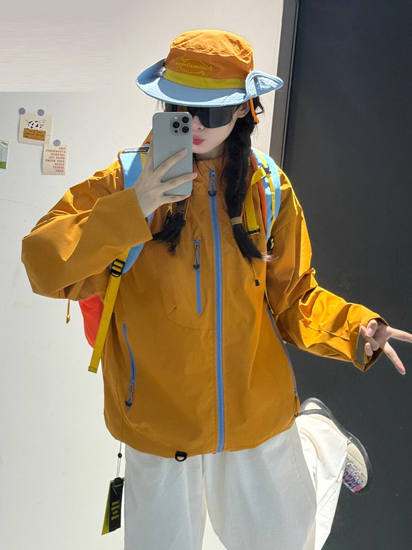多巴胺冲锋衣女款2025新款户外三合一小个子超好看穿搭登山服外套|undefined