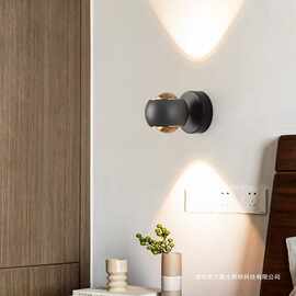 现代简约背景墙灯个性创意网红两头发光壁灯餐厅床头卧室LED壁灯