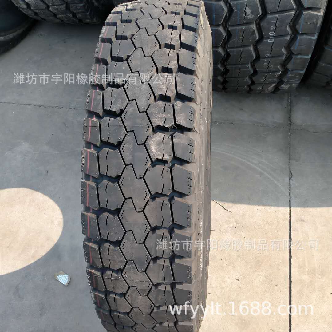 平板车轮胎900R16LT 拖车板车载重全钢丝9.00R16轮胎