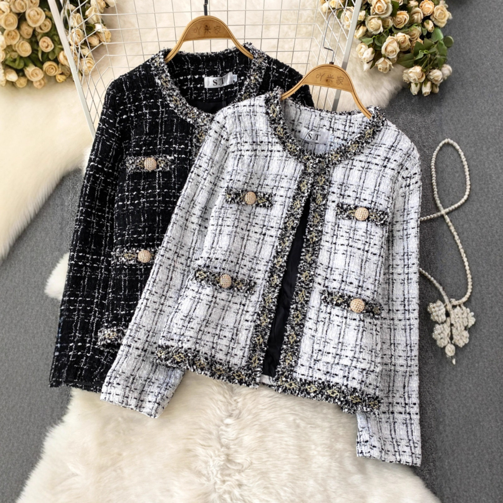 Carefully Selected Autumn and Winter Small Fragrance Style Retro Round Neck Edge Design Woven Tweed Short Jacket Women's Casual Jacket