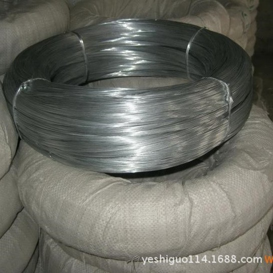 镀锌光亮铁丝 线径3.0mm  材质Q195碳钢