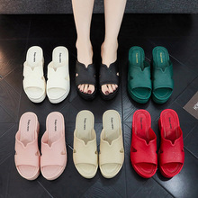 �������e���������¸�ЬŮ������ߛ���Ь�⴩һ�ֺ�߅�߸�����Ь