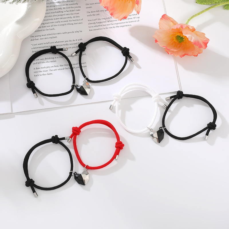 Black and White Love Magnet Milan Rope Couple Bracelet Simple Men's and Women's Rope Jewelry European and American Explosions Trend Jewelry
