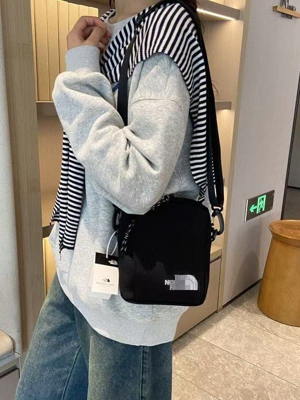 New Single Shoulder Crossbody Bag for Men and Women, Casual Bag for Couples, Japanese Style Simple Lightweight Small Backpack, Workwear Mobile Phone Bag