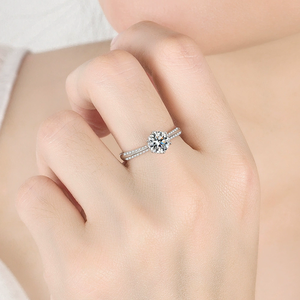 Jingdong Fashion Douyin Хит продаж Полукрест Montellar Mossian Montellar Diamond кольцо женское шесть зубов 1 карат открытое кольцо