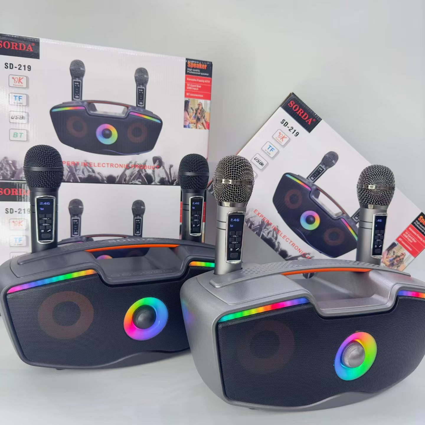 Sd219 Wireless Bluetooth Speaker Handheld Microphone Double Chorus Family Karaoke Machine All-In-One Taiwan Sdrd