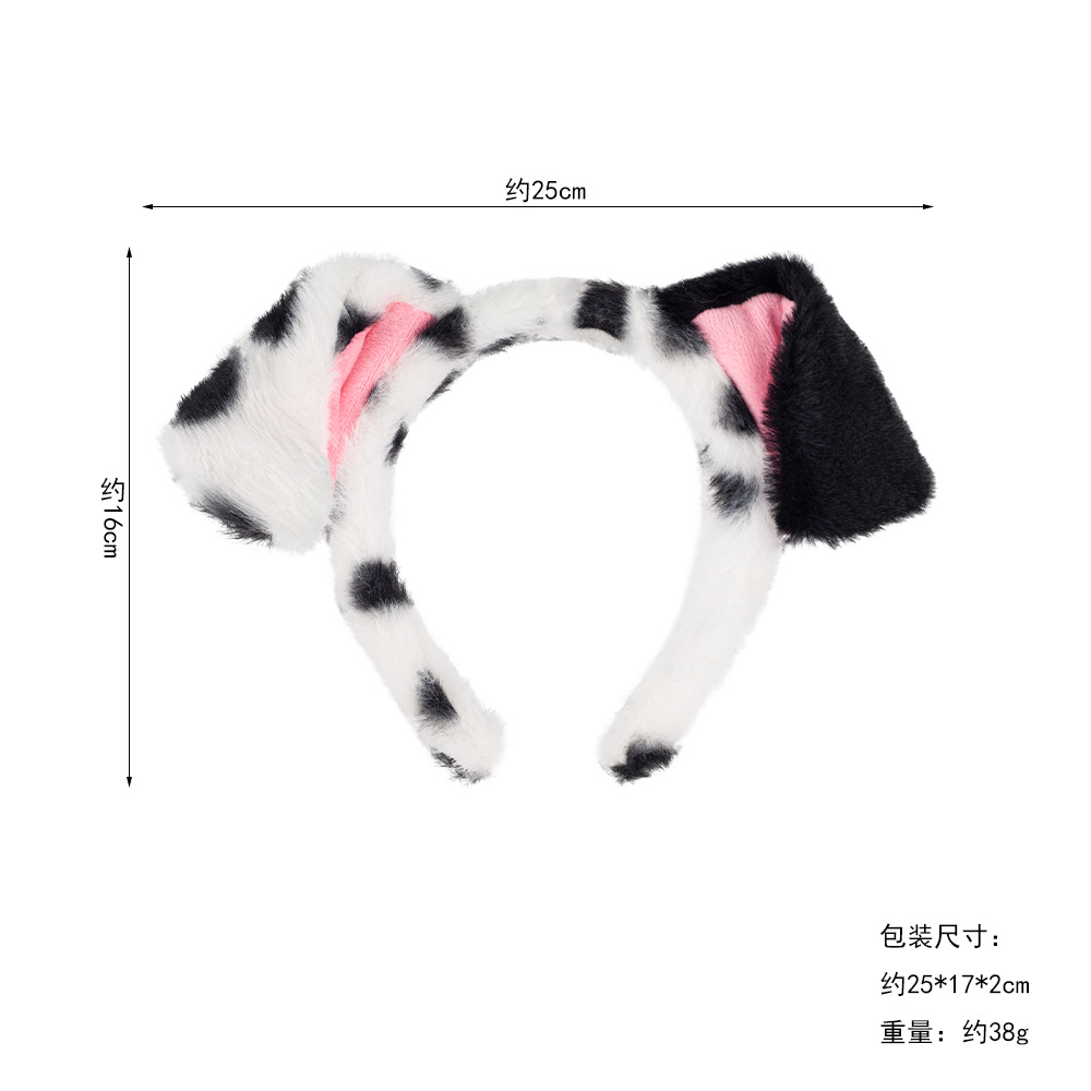 Orejas de perro con pudín blanco y negro de terciopelo de conejo
