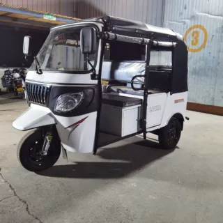 LVKA载客车休闲代步200CC 300CC6人座三轮载客嘟嘟车可定制尺寸