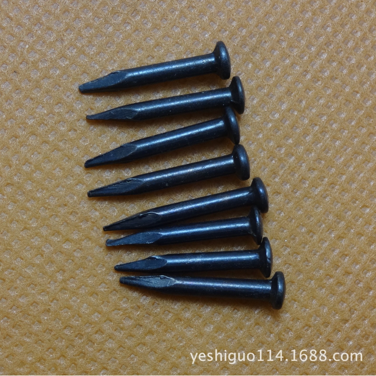 高硬度发黑水泥钢钉线径2.0MM长度30MM硬度65