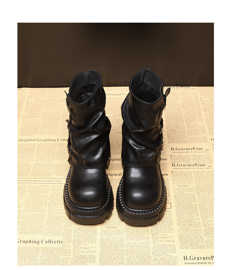 Boot nữ cổ ngắn đế dày tăng chiều cao gót 9 cm phong cách retro — nhung đen chi tiết 9