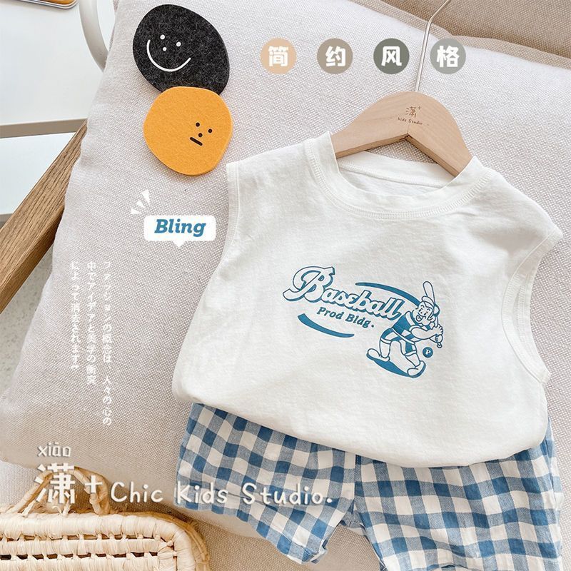 Stylish new summer Korean style children's loose vest, fashionable children's clothing, pure cotton, trendy sleeveless t-shirt for babies.