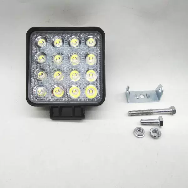 厂家直销汽车led射灯货车LED射灯超亮12V24V大灯倒车灯越野车雾灯