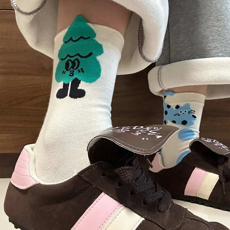 Three-dimensional cartoon cute socks women's mid-calf length socks spring and autumn ins popular Net red Korean style cat Japanese style polka dot stockings