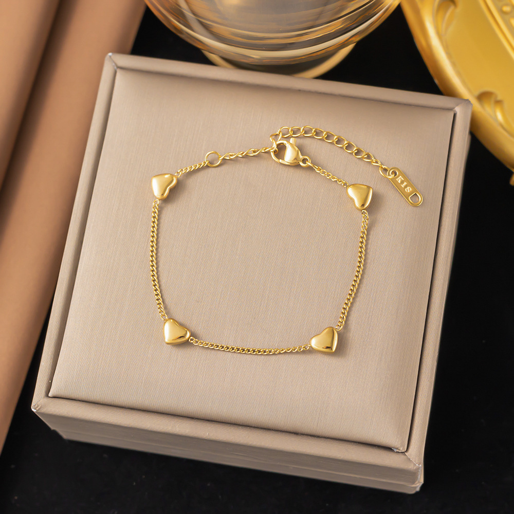 2【e195】four hearts bracelet gold