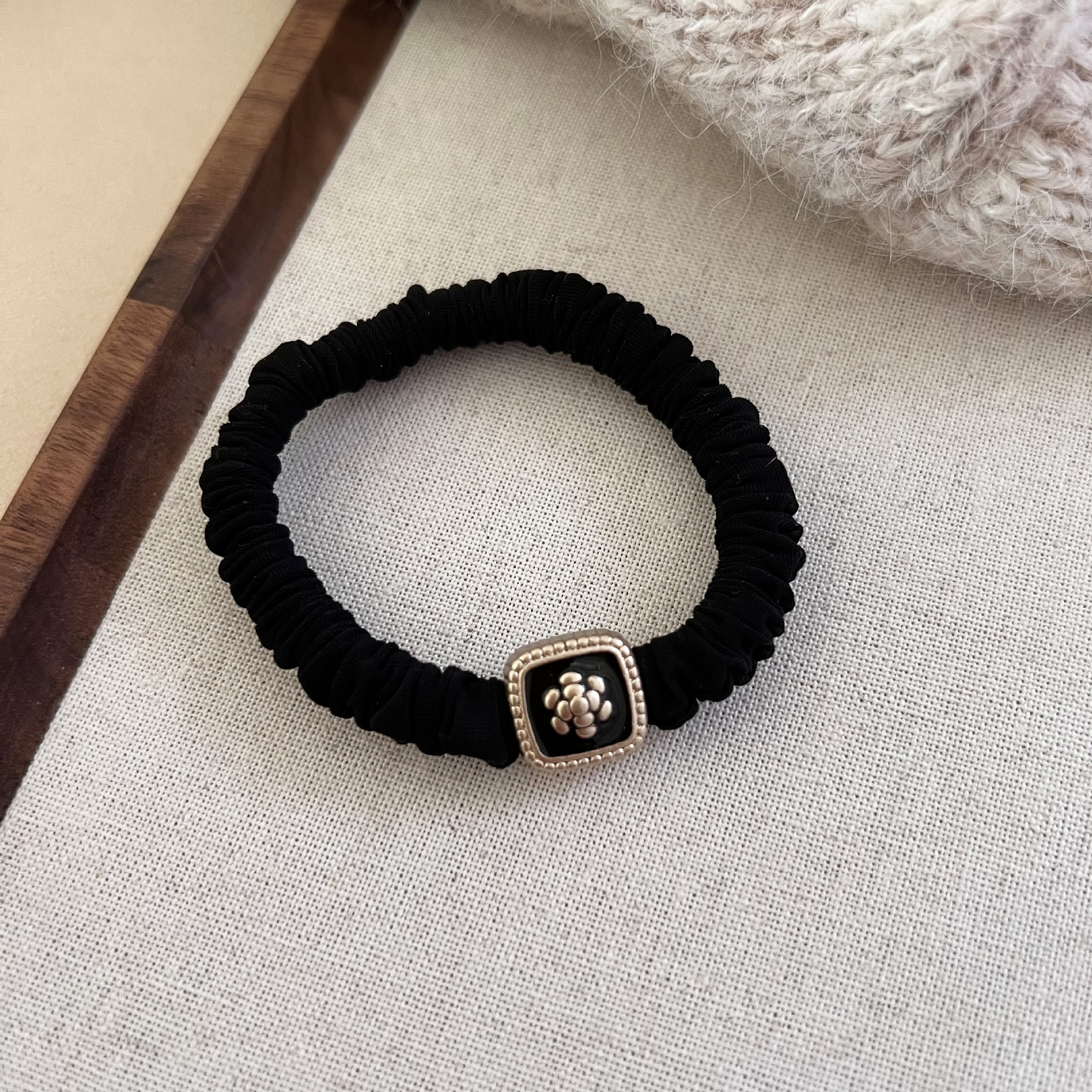 aadfe7fe4de3e50f5e33a8d0eb7418